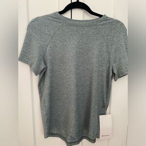 Women’s Lululemon License to Train Classic Fit T-Shirt